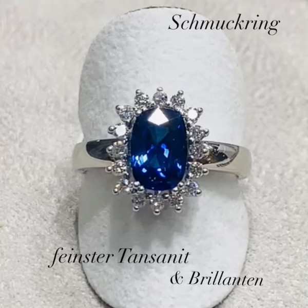 Luxuriös gearbeitet ist dieser wunderschöne Ring afschar feine Juwelen aus Pforzheim - Schmuckhaus & Galerie Timmendorfer Strand